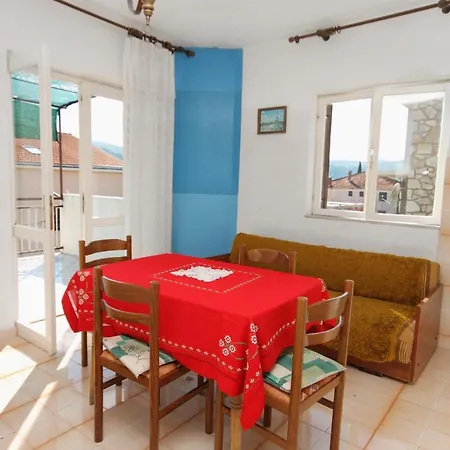 Stari Grad 5724e Apartment *